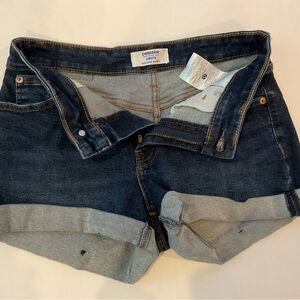Levi High Rise Shorts sz 4 (371)